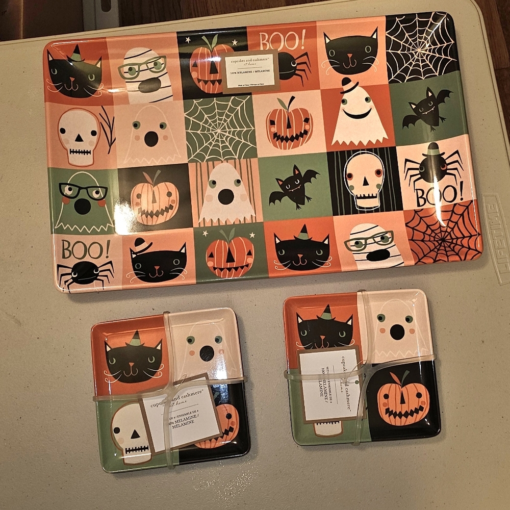 Cupcakes and cashmere complete Halloween serving set - Picture 10 of 12
